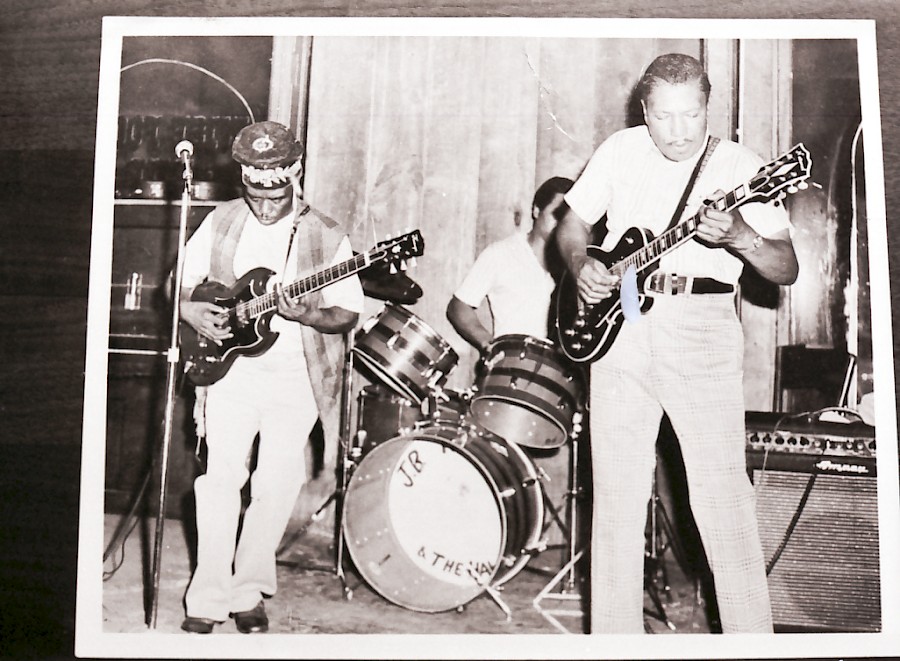 HA76 05 Hutto old pic