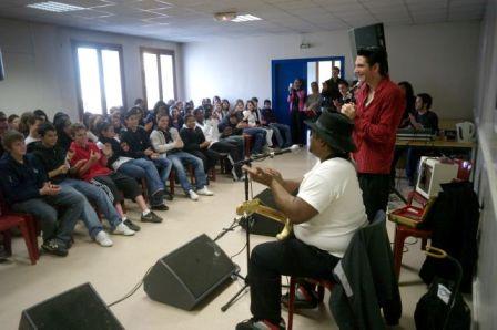 2009BluesInSchools
