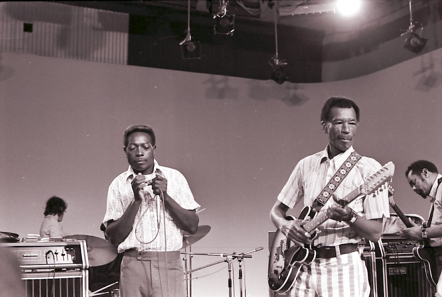 Whispering-Lightnin' -L Myers